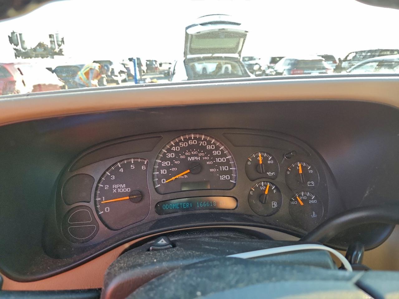 2004 Chevrolet Tahoe K1500 VIN: 1GNEK13Z54R205631 Lot: 95181795