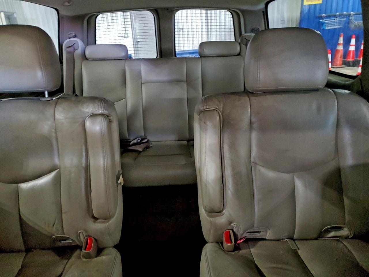 2004 Chevrolet Suburban K1500 VIN: 3GNFK16Z74G241966 Lot: 95005385