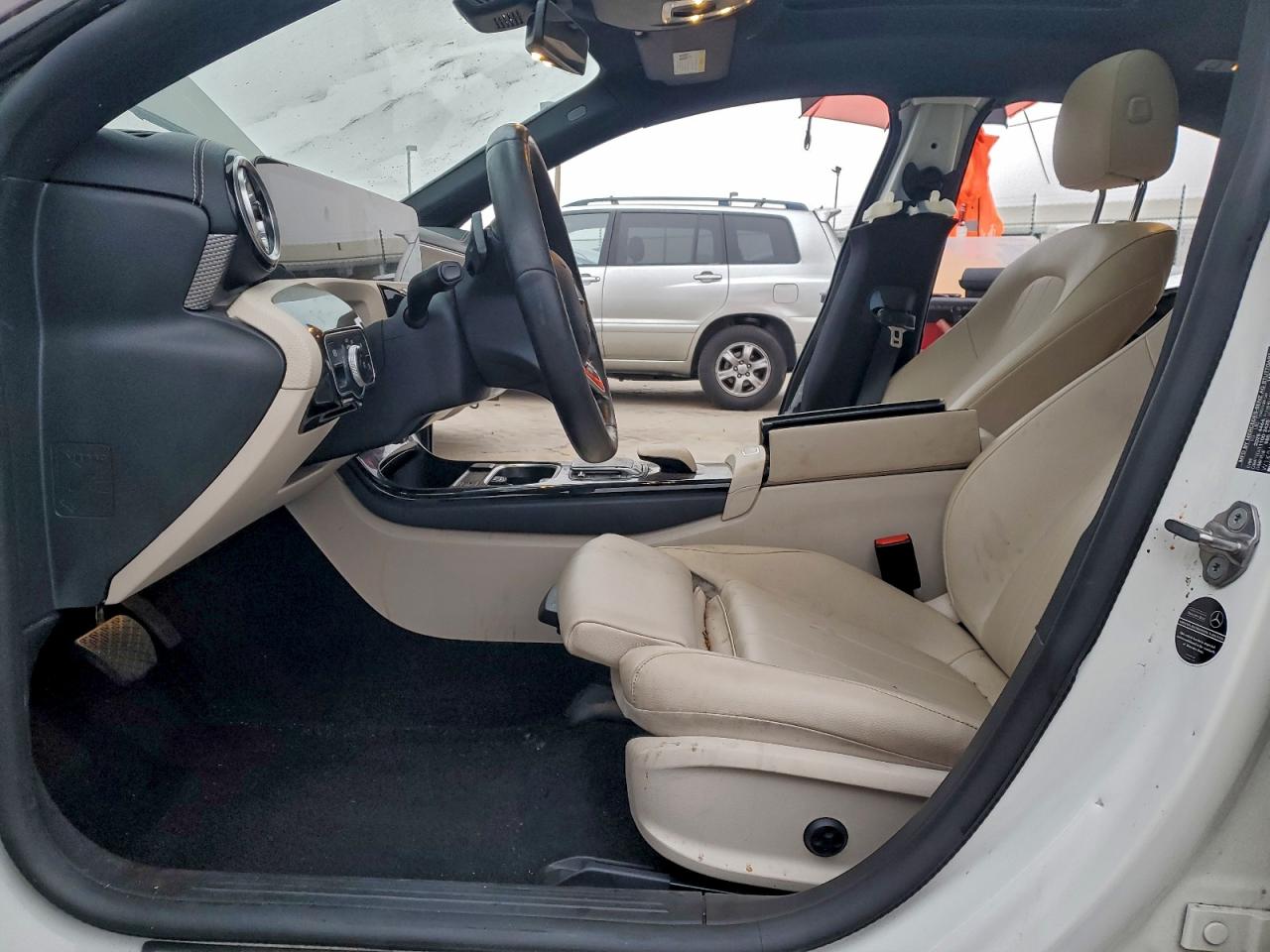 2022 Mercedes-Benz Cla 250 VIN: W1K5J4GB3NN258661 Lot: 94909425