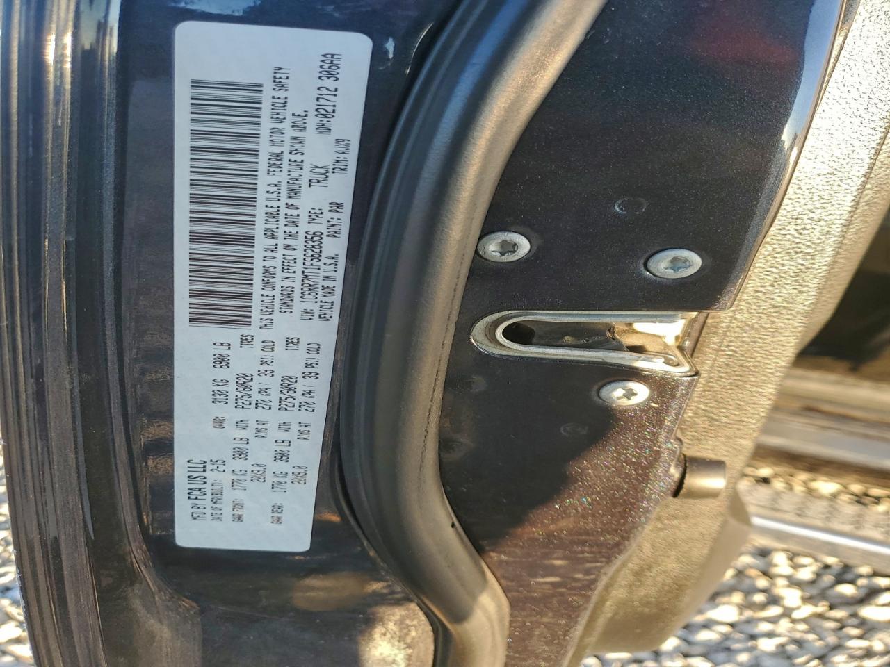 2015 Ram 1500 Sport VIN: 1C6RR7MT1FS628356 Lot: 94980545