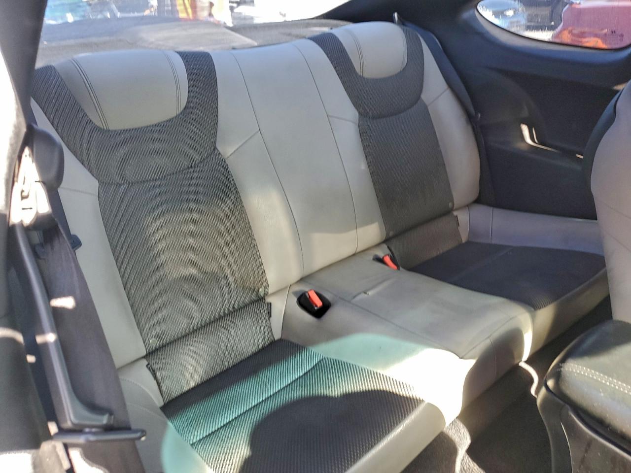 2013 Hyundai Genesis Coupe 2.0T VIN: KMHHT6KD5DU107004 Lot: 94716875