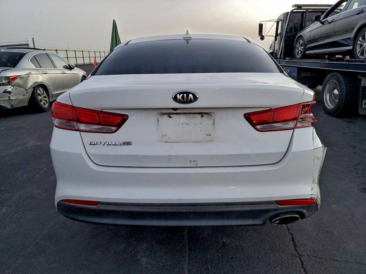 2016 Kia Optima Lx VIN: 5XXGT4L39GG111061 Lot: 94948755