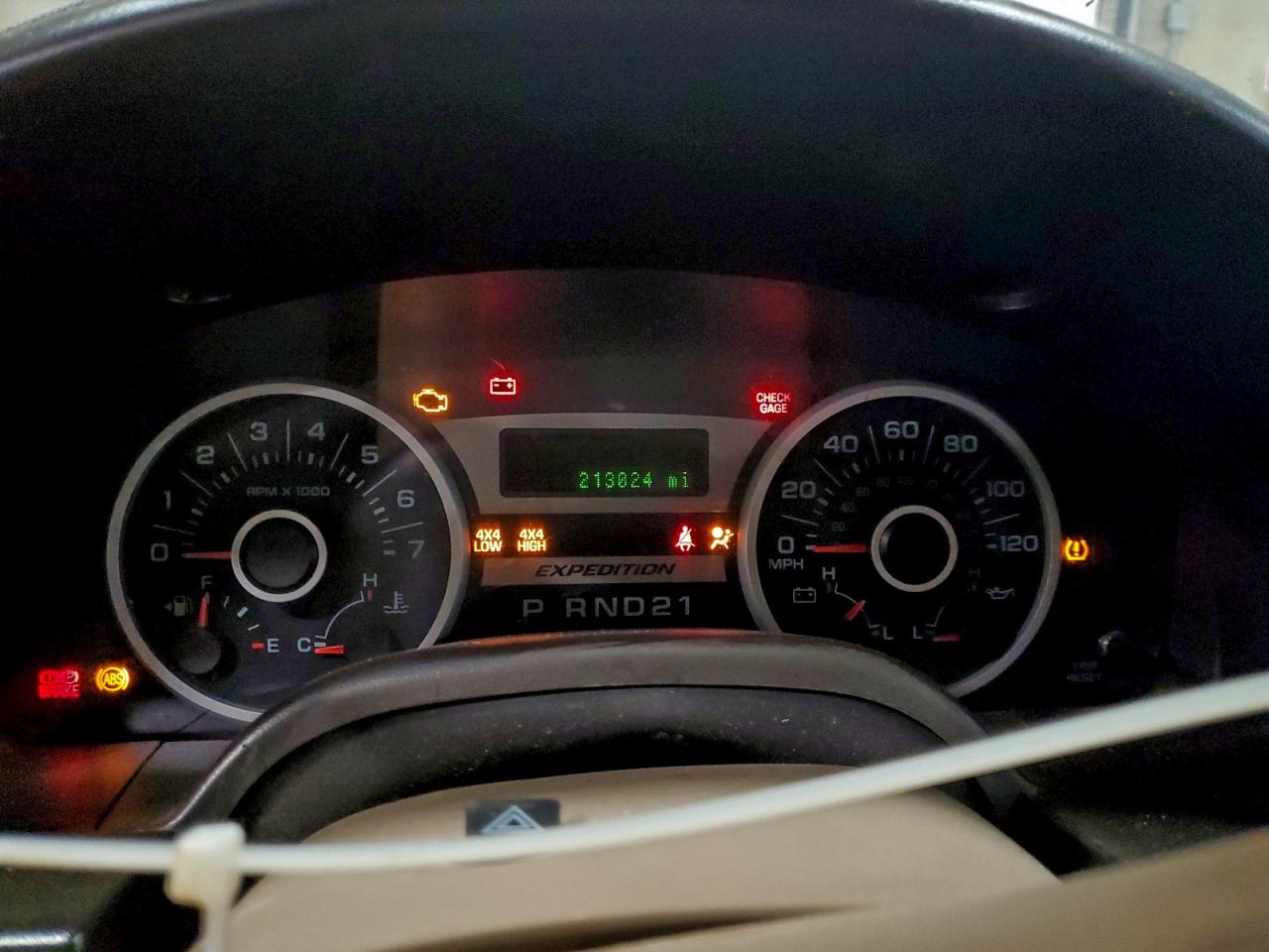 2006 Ford Expedition Eddie Bauer VIN: 1FMFU18566LA57925 Lot: 96052925