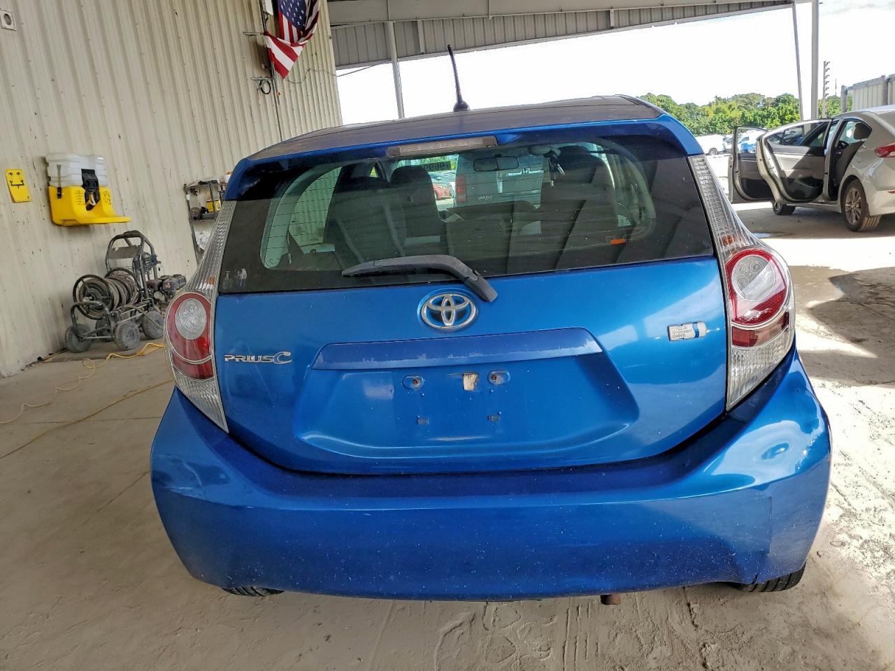 2012 Toyota Prius C VIN: JTDKDTB3XC1513955 Lot: 96995815