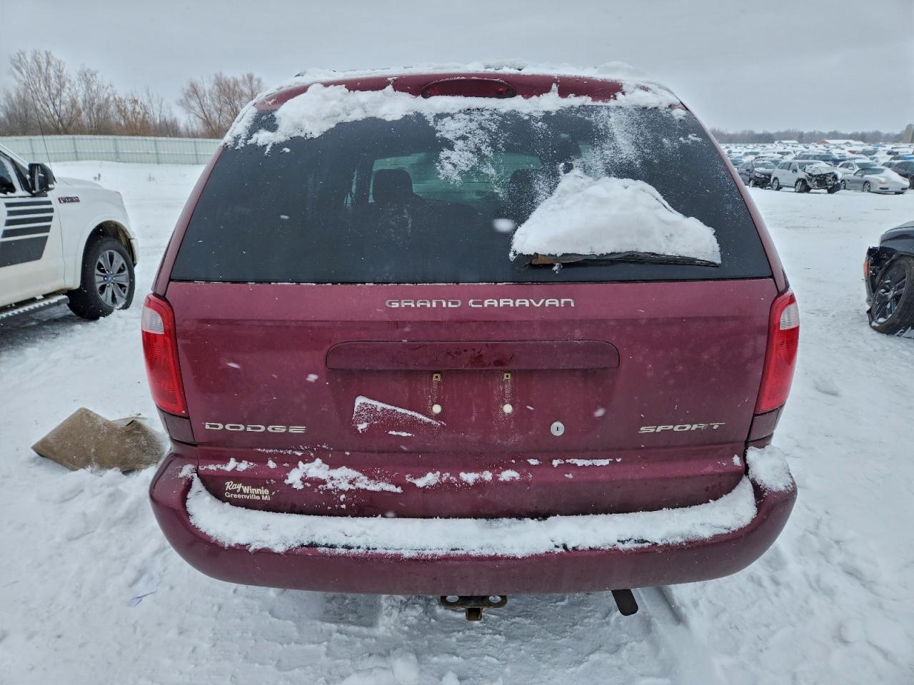 2002 Dodge Grand Caravan Sport VIN: 2B4GP44342R580932 Lot: 96787015