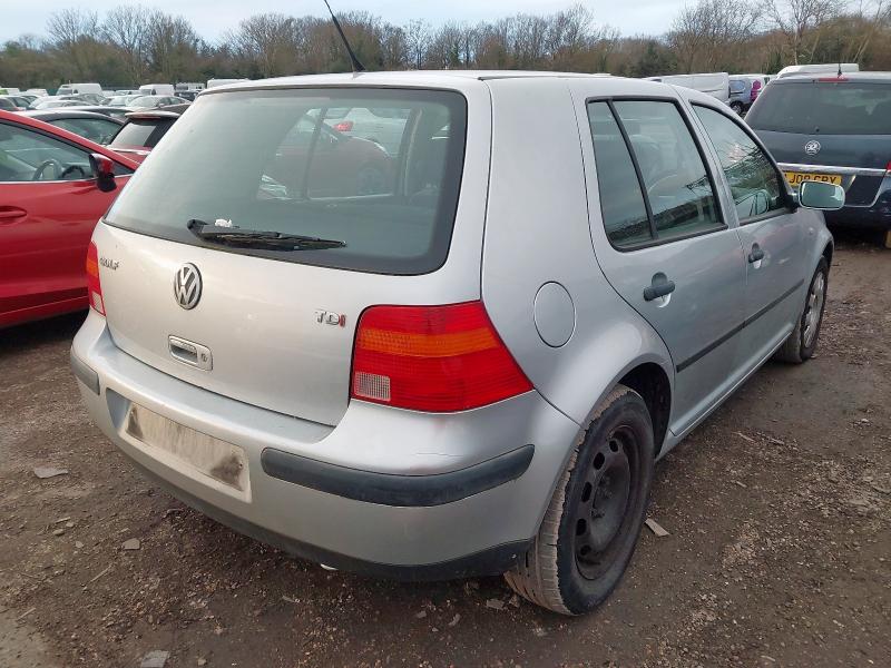2002 VOLKSWAGEN GOLF 1.9 SE TDI 100 5DR