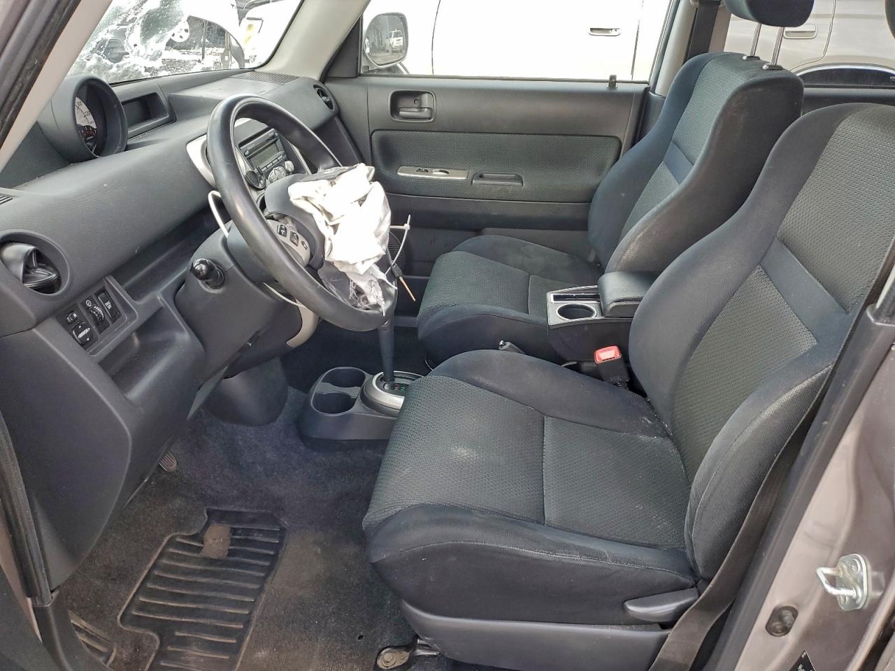 2006 Toyota Scion Xb VIN: JTLKT324964081684 Lot: 95855145