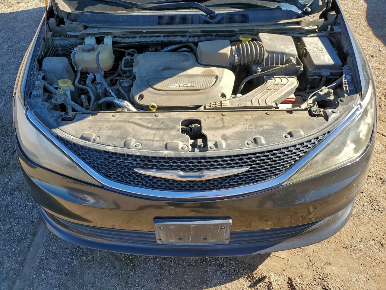 2017 Chrysler Pacifica Touring VIN: 2C4RC1DG1HR840494 Lot: 96825935