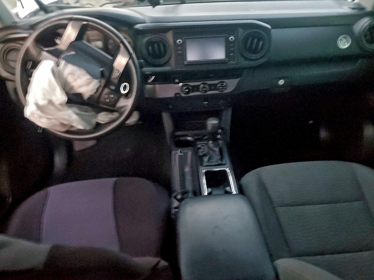 2017 Toyota Tacoma Access Cab VIN: 5TFRX5GN4HX090872 Lot: 95080365