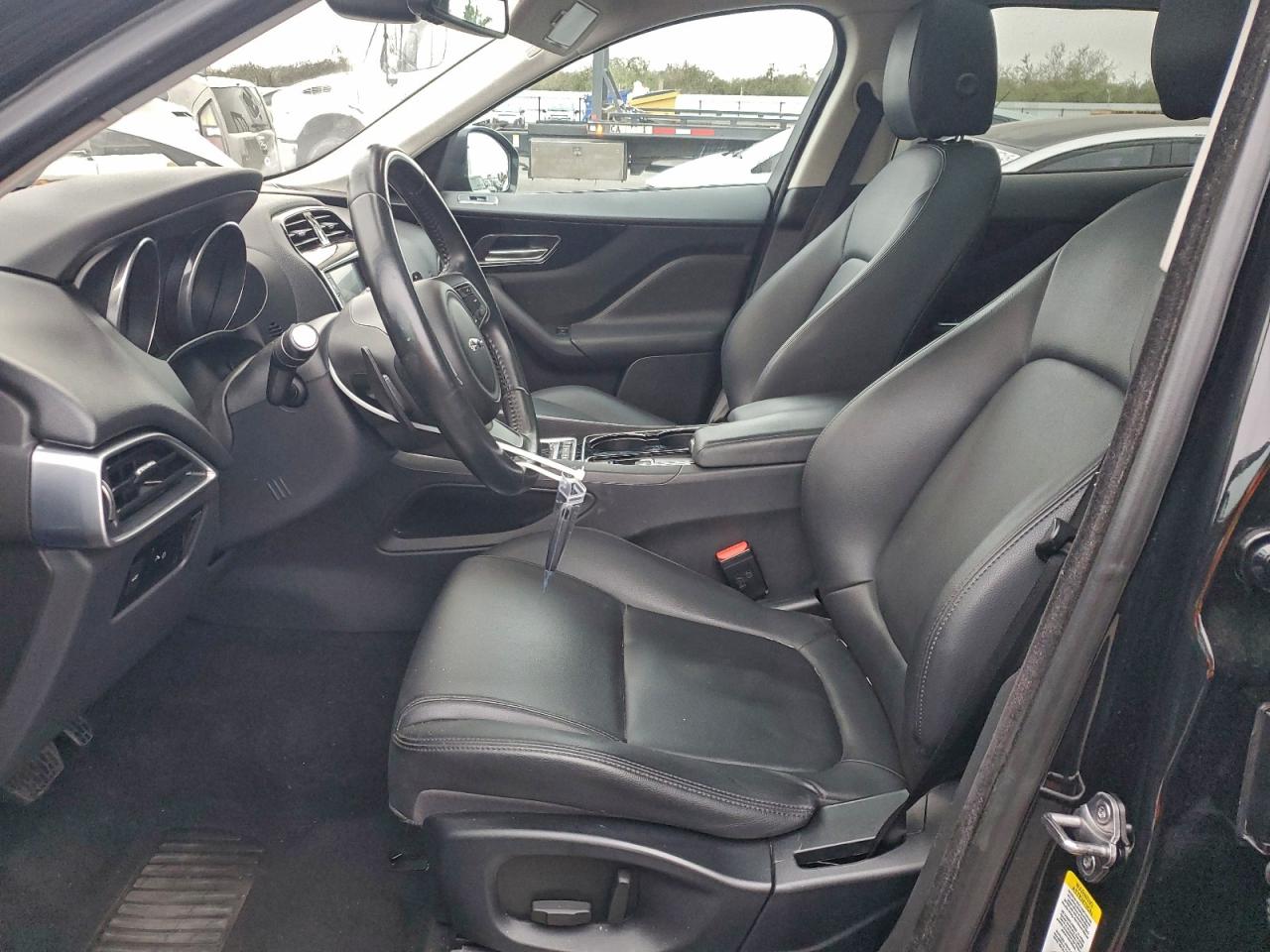 2017 Jaguar F-Pace Premium VIN: SADCJ2BVXHA099760 Lot: 94304175