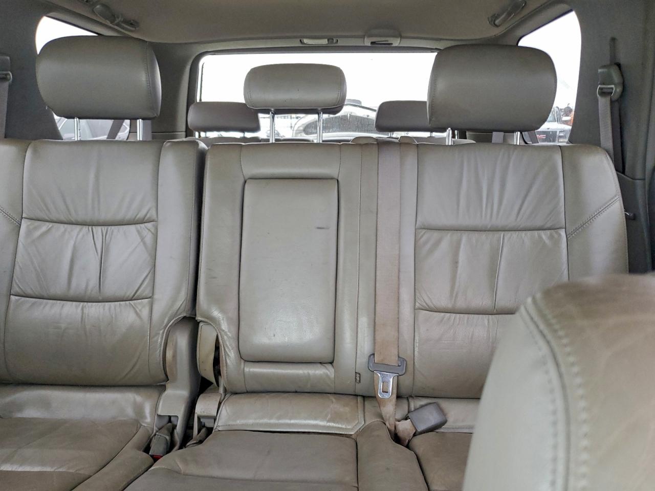 2003 Toyota Sequoia Limited VIN: 5TDBT48A83S151156 Lot: 95203095