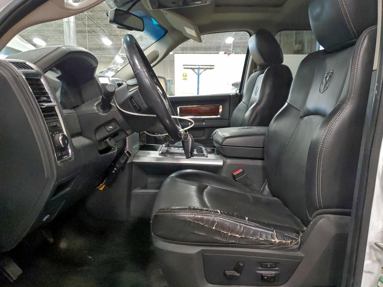 2011 Dodge Ram 1500 VIN: 1D7RV1CT0BS609736 Lot: 97504365