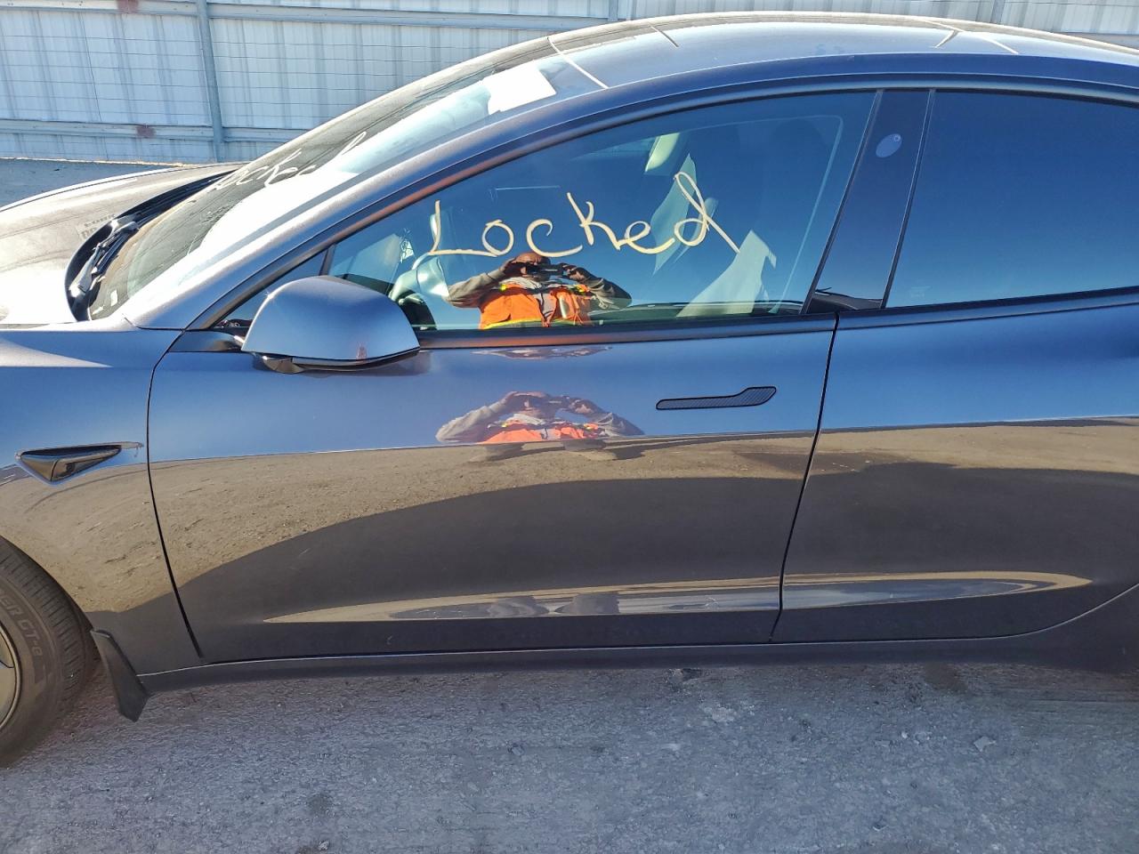 2023 Tesla Model 3 VIN: 5YJ3E1EB6PF655905 Lot: 95213765