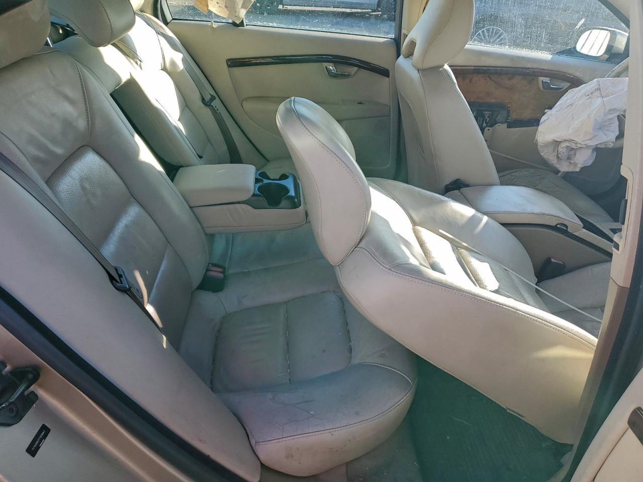 2007 Volvo S80 3.2 VIN: YV1AS982771018843 Lot: 96409535