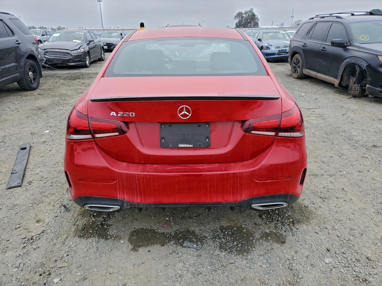 2019 Mercedes-Benz A 220 VIN: WDD3G4EB1KW027367 Lot: 95767225