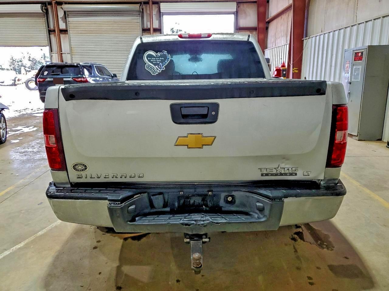 2012 Chevrolet Silverado C1500 Lt VIN: 3GCPCSE05CG300675 Lot: 94336755