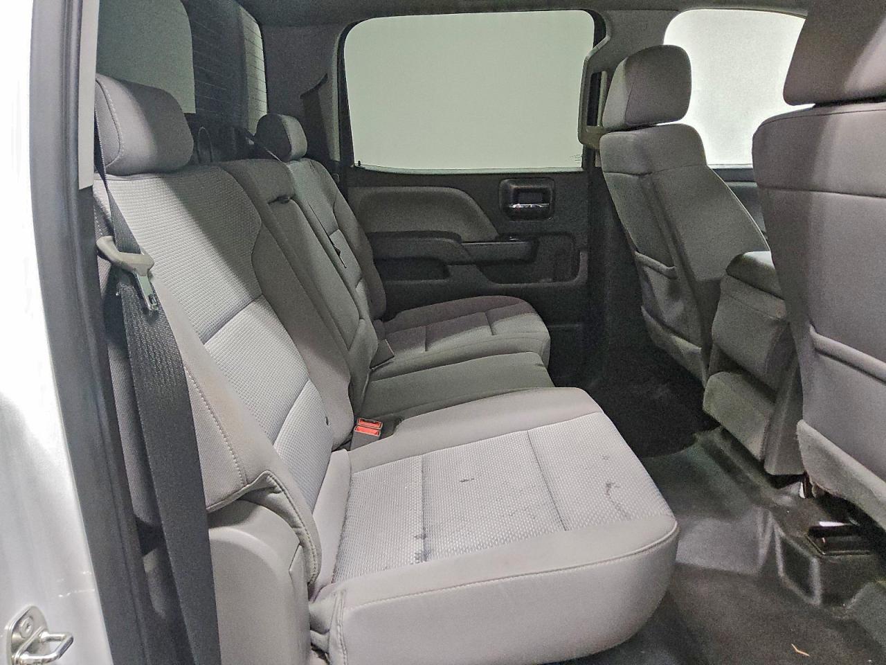 2018 Chevrolet Silverado K1500 VIN: 3GCUKNEC7JG100170 Lot: 94510135