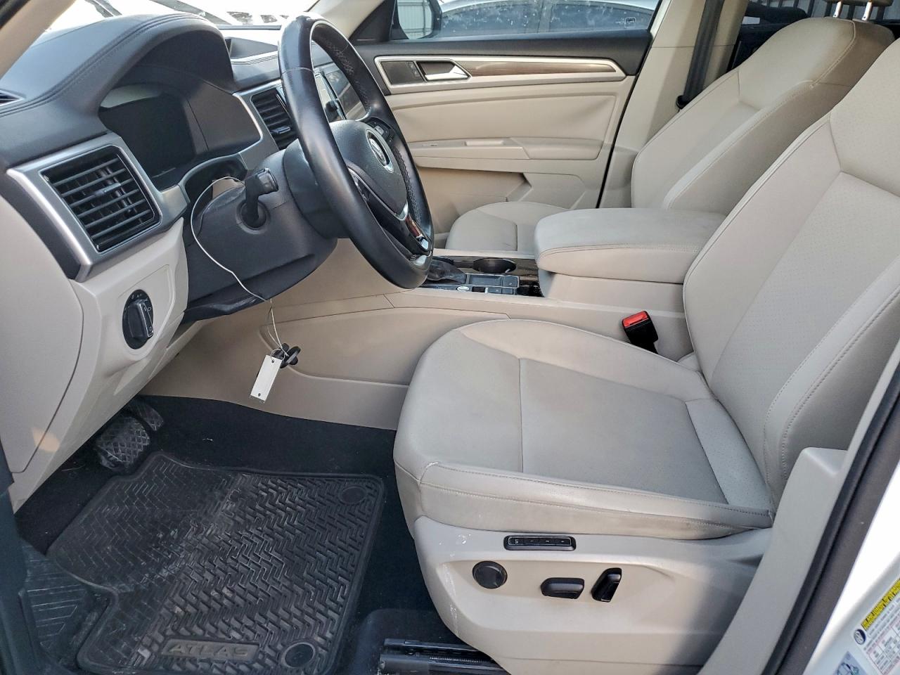 2019 Volkswagen Atlas Sel VIN: 1V2ER2CA5KC521758 Lot: 94401865