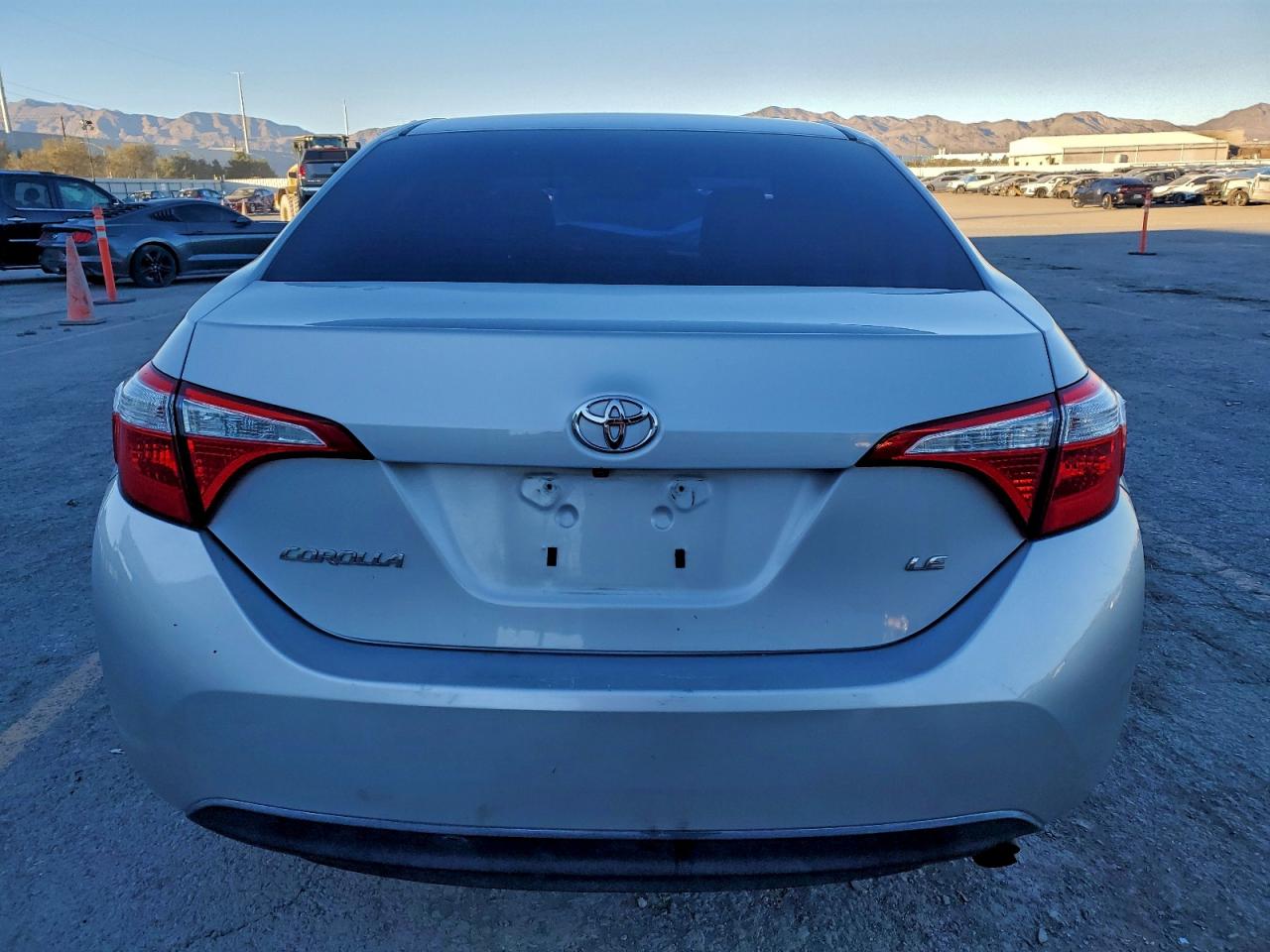 2015 Toyota Corolla L VIN: 2T1BURHE9FC429735 Lot: 94937695