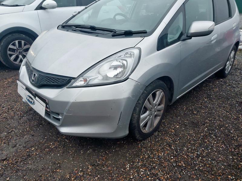 2014 HONDA JAZZ 1.4 I-VTEC ES PLUS 5DR CVT