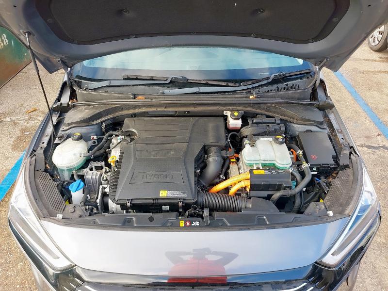 2017 HYUNDAI IONIQ 1.6 GDI HYBRID PREMIUM SE 5DR DCT