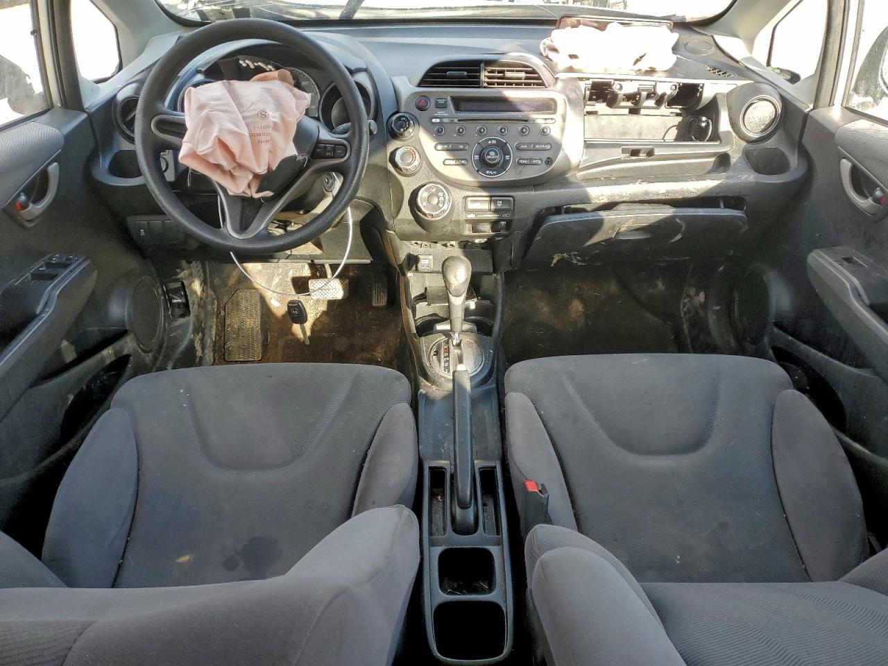 2011 Honda Fit VIN: JHMGE8H35BC023982 Lot: 96721655