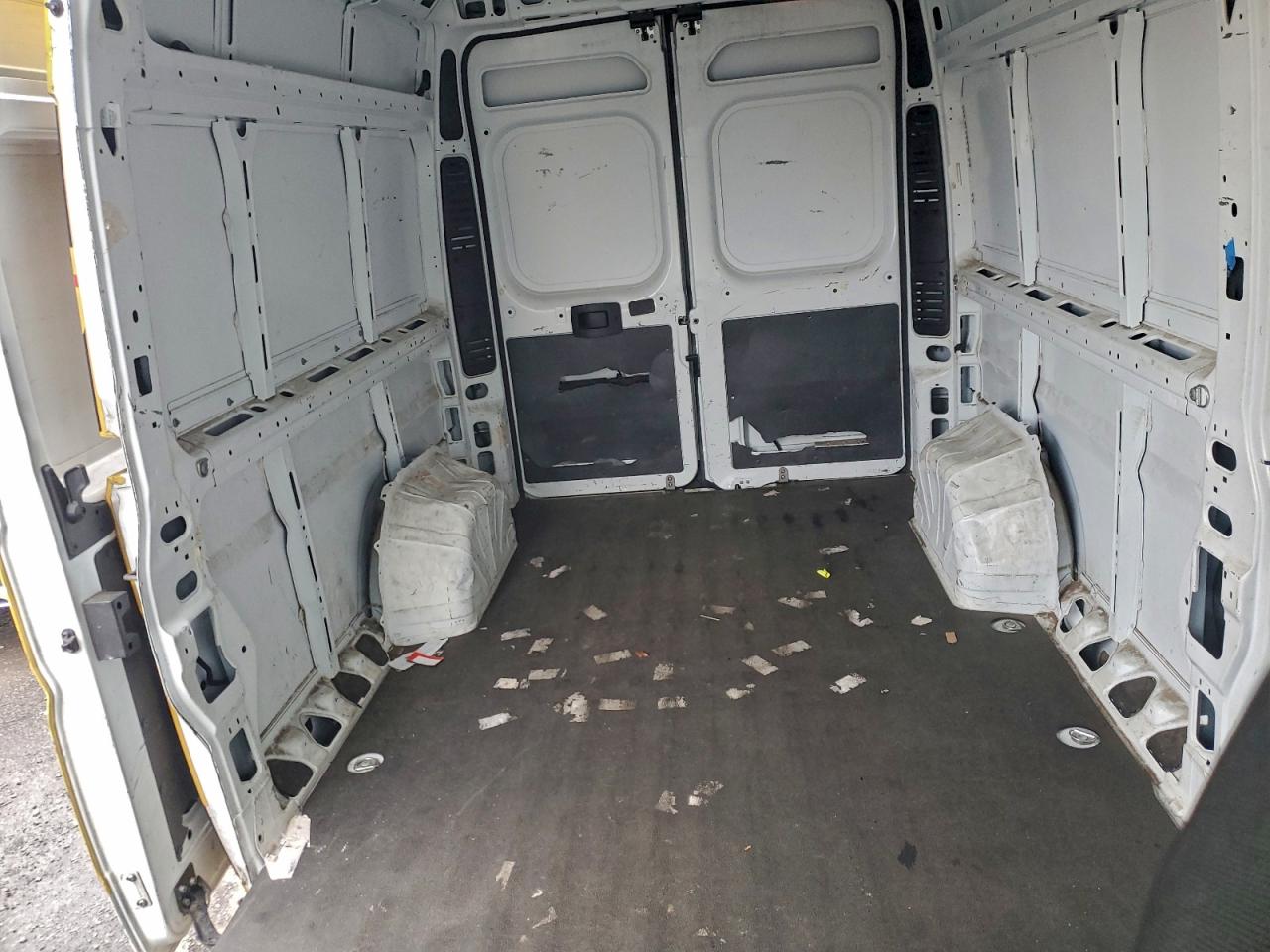 2022 Ram Promaster 2500 2500 High VIN: 3C6LRVDG2NE116409 Lot: 94121575