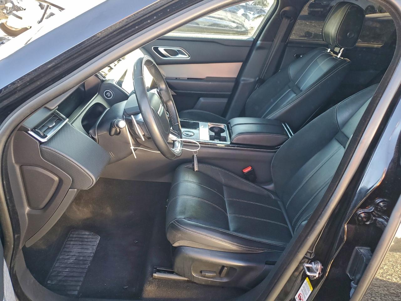 2019 Land Rover Range Rover Velar R-Dynamic Se VIN: SALYL2FV8KA224440 Lot: 95680995