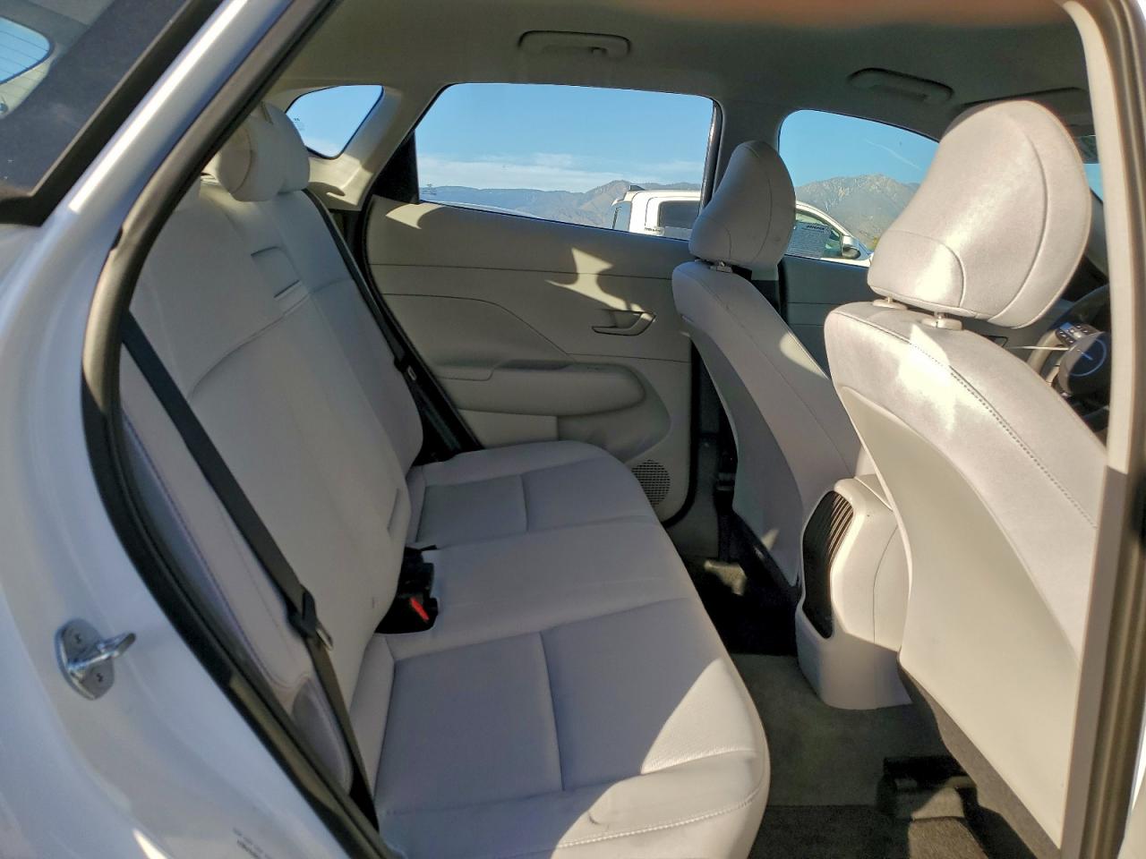 2025 Hyundai Kona Se VIN: KM8HA3AB6SU258239 Lot: 97141375