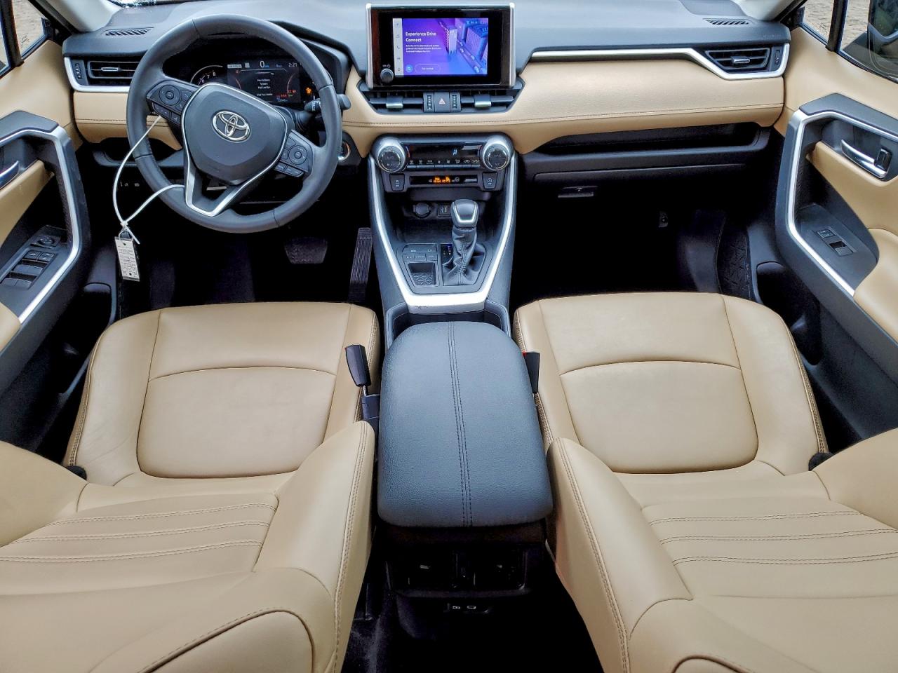 Фото: 2T3C1RFVXPC234087