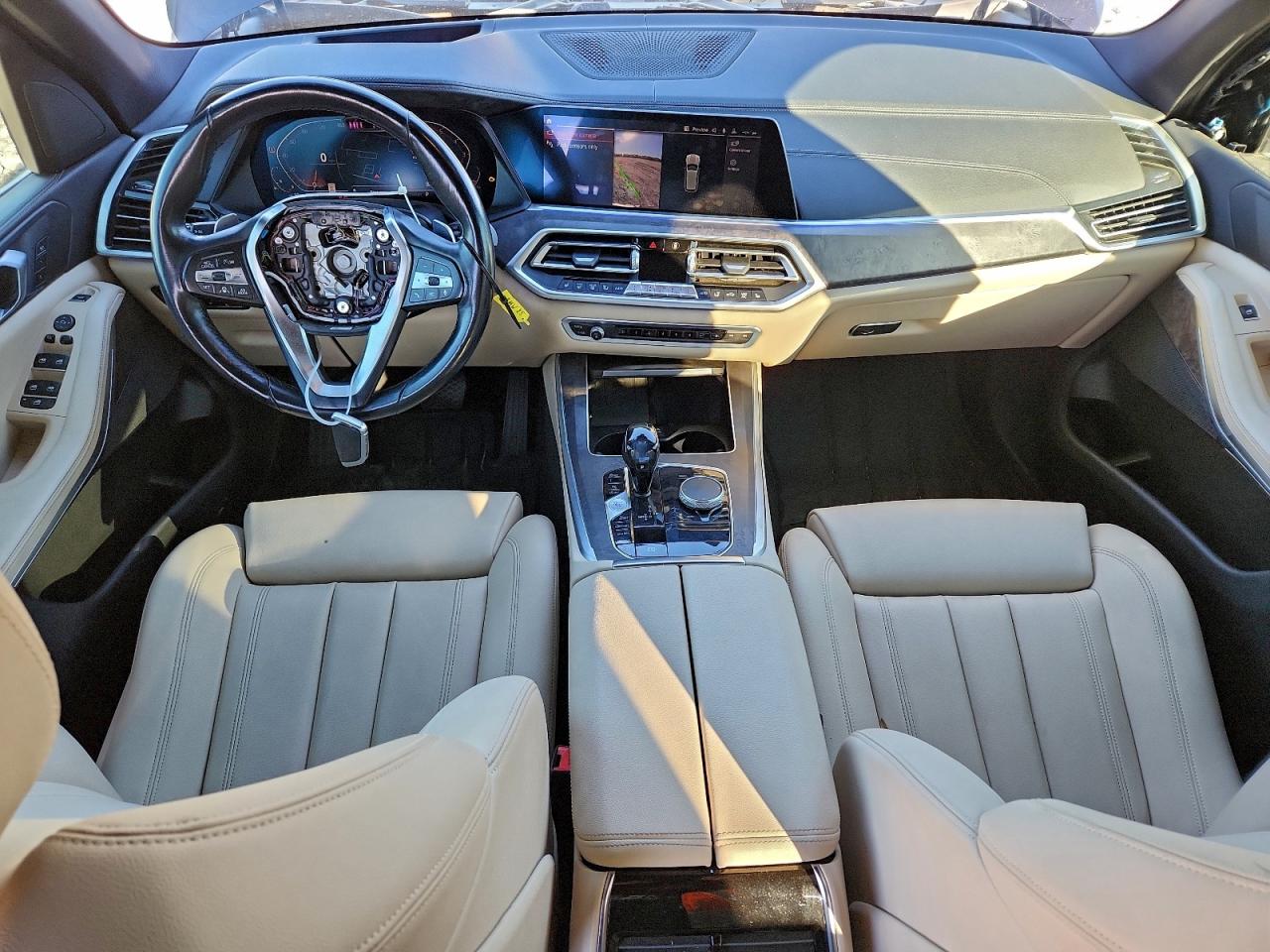 Фото: 5UXCR4C06LLW64813