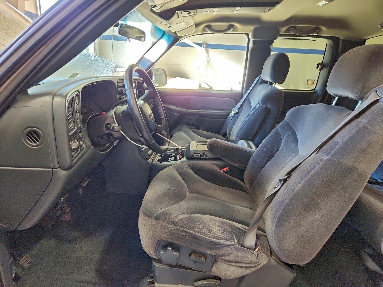 2001 GMC New Sierra K1500 VIN: 1GTEK19TX1E165870 Lot: 95553205