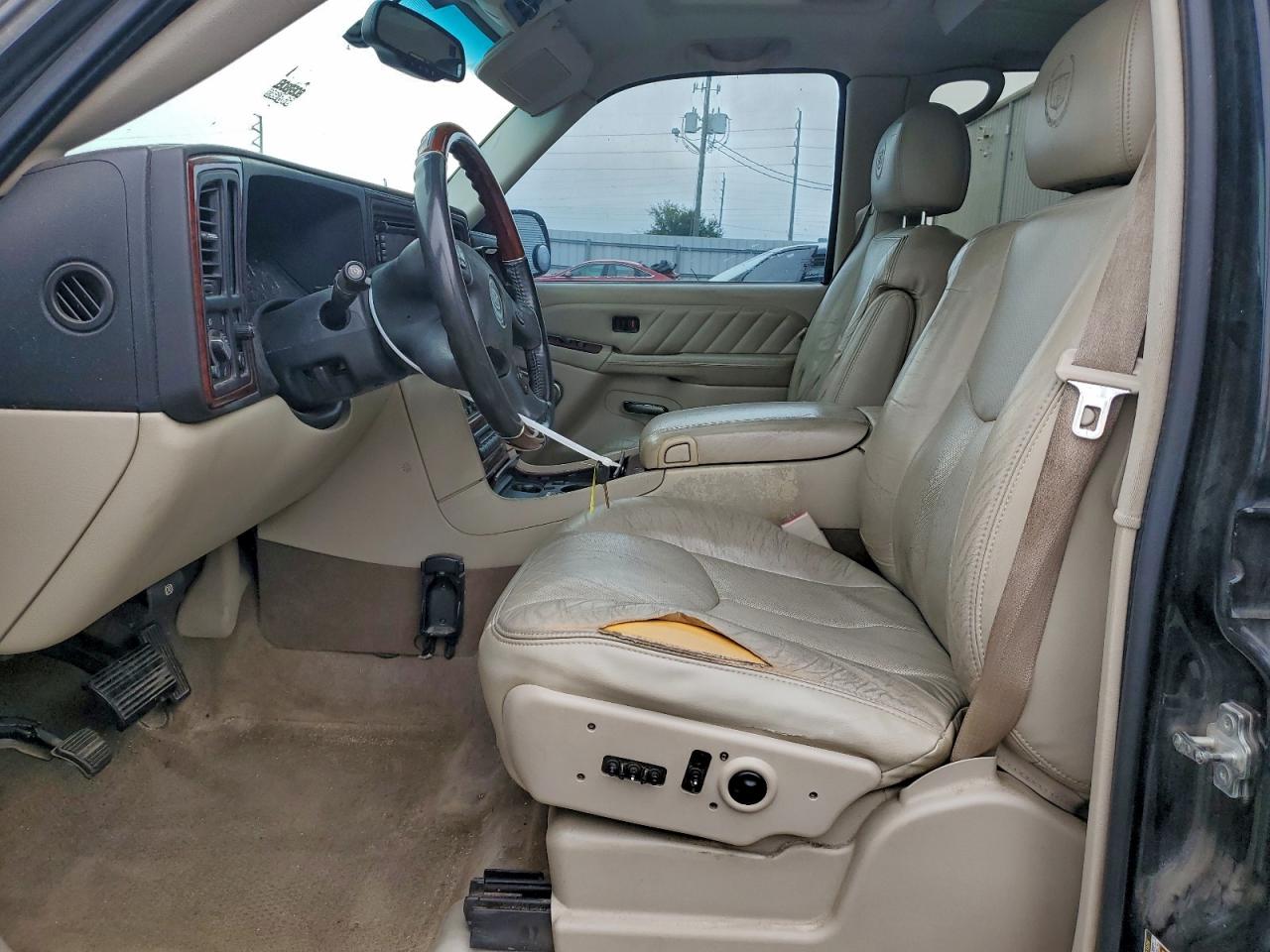 2004 Cadillac Escalade Esv VIN: 3GYFK66N54G334353 Lot: 95940355