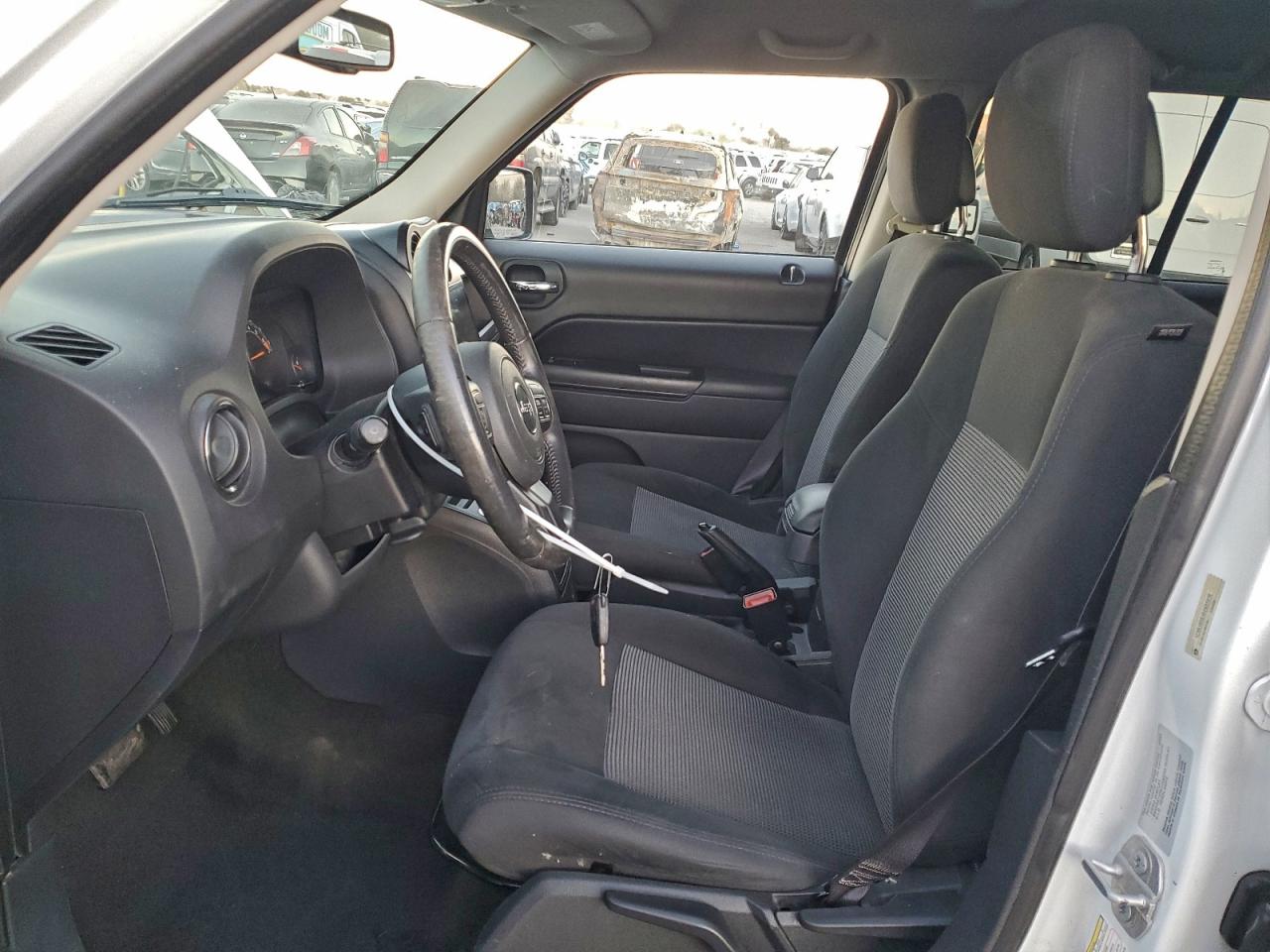 2014 Jeep Patriot Latitude VIN: 1C4NJRFB4ED892379 Lot: 96550175