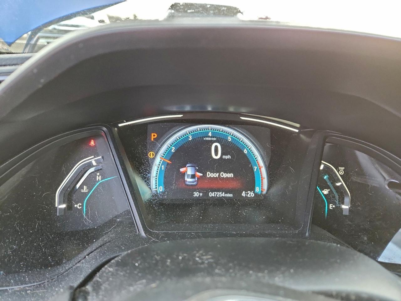 2020 Honda Civic Lx VIN: 2HGFC2F68LH586926 Lot: 90324425