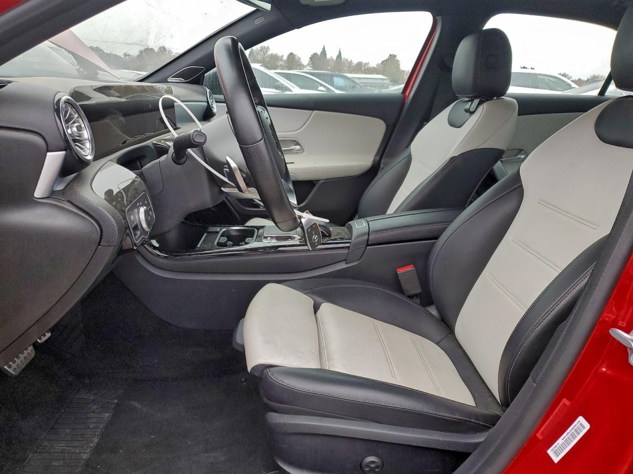 2019 Mercedes-Benz A 220 VIN: WDD3G4EB1KW027367 Lot: 95767225