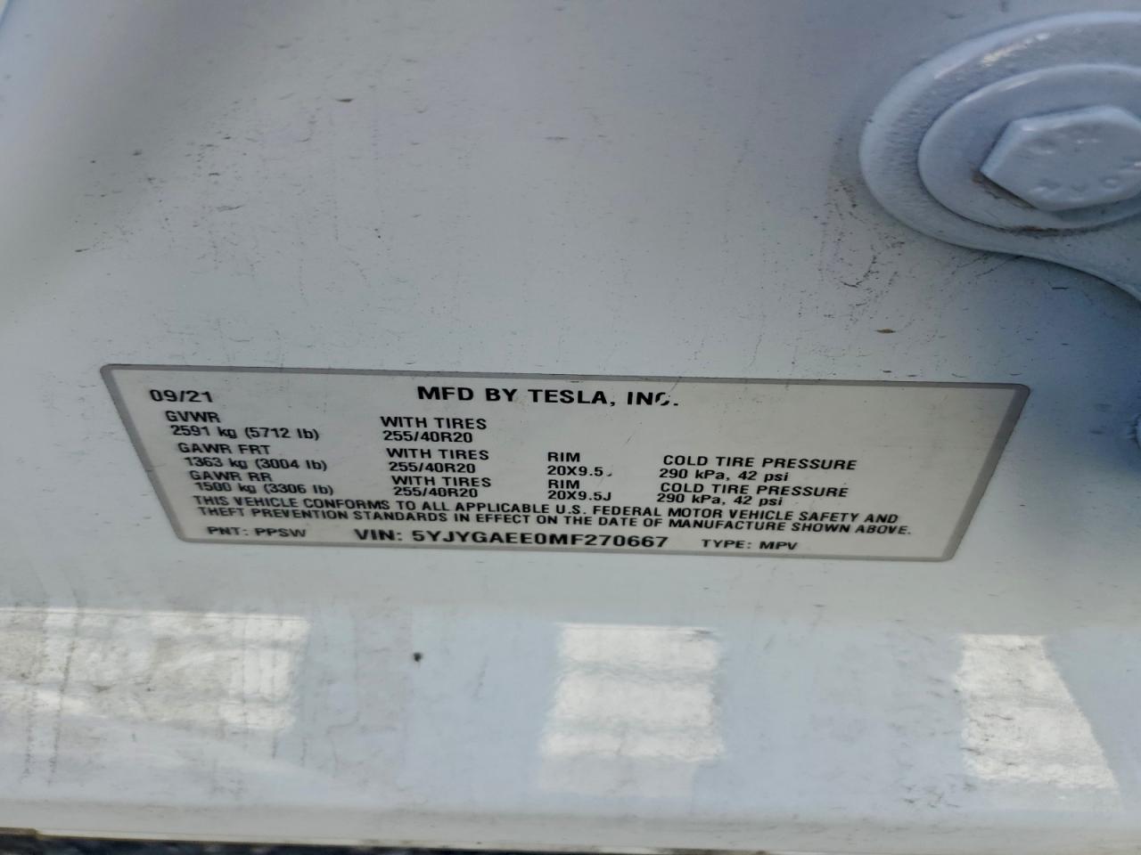 2021 Tesla Model Y VIN: 5YJYGAEE0MF270667 Lot: 94105725