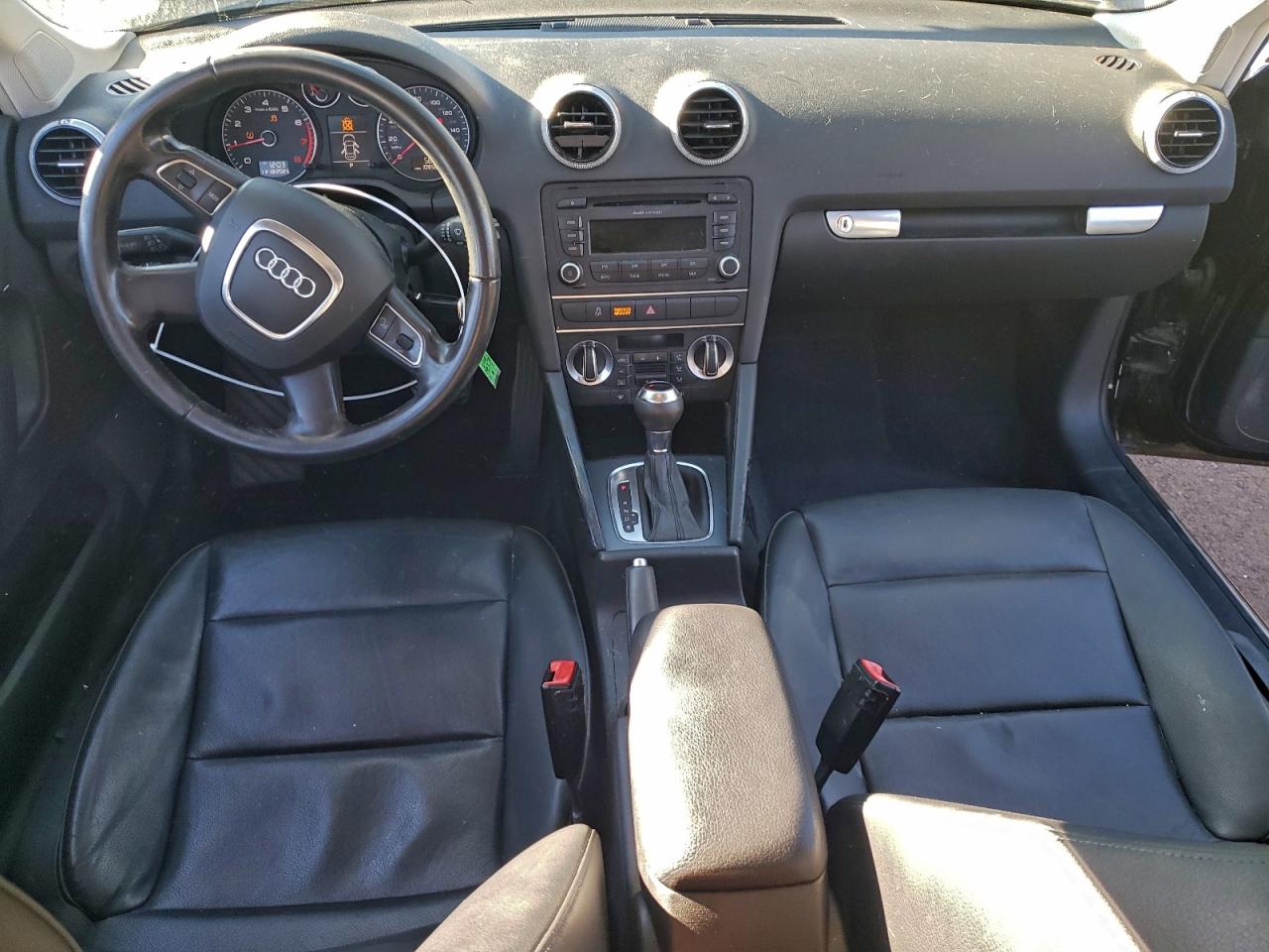 2013 Audi A3 Premium VIN: WAUBEAFM1DA020572 Lot: 94111645