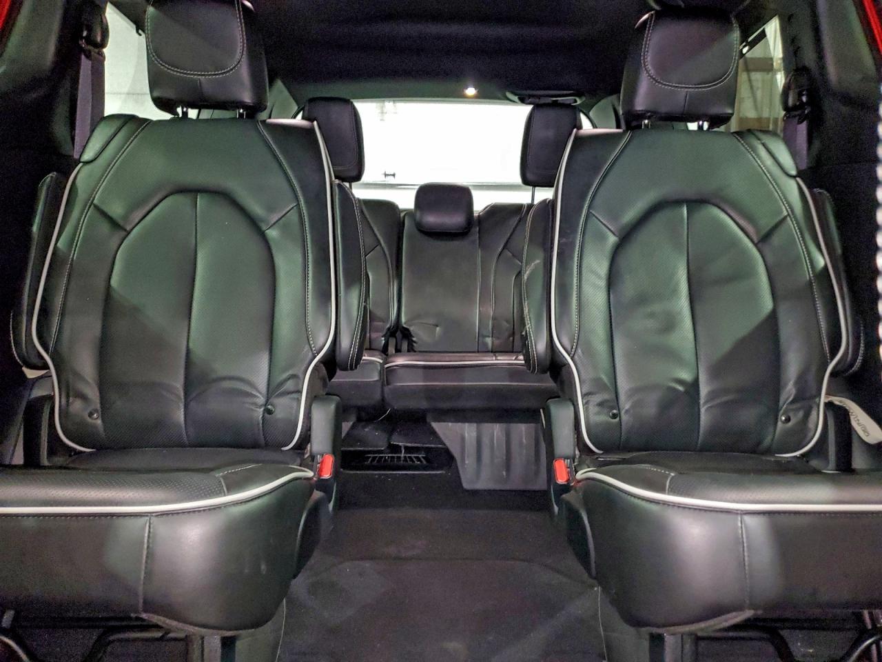 2025 Chrysler Pacifica Limited VIN: 2C4RC1GG2SR566192 Lot: 95880695