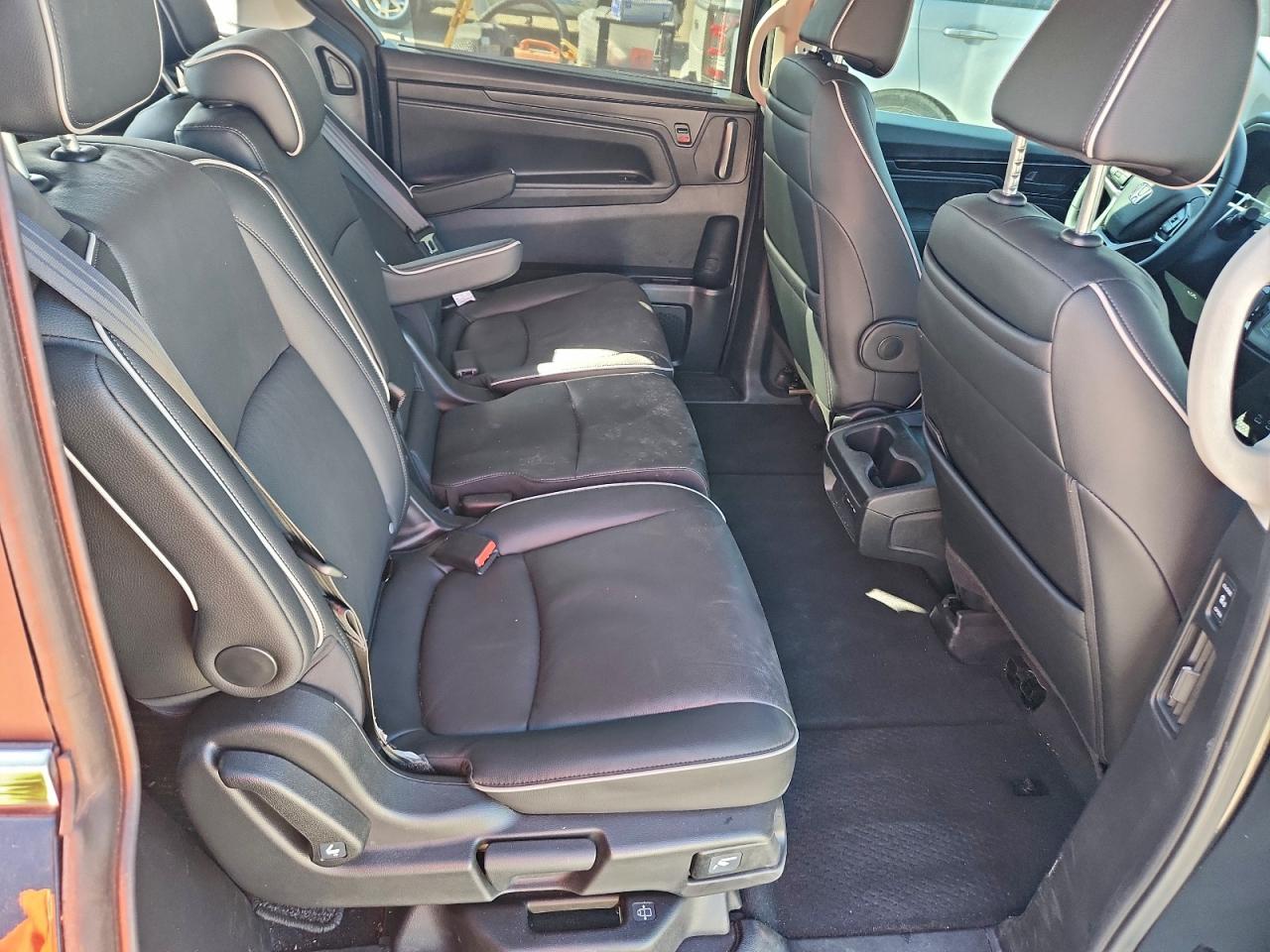 2025 Honda Odyssey Touring VIN: 5FNRL6H82SB041682 Lot: 95674495