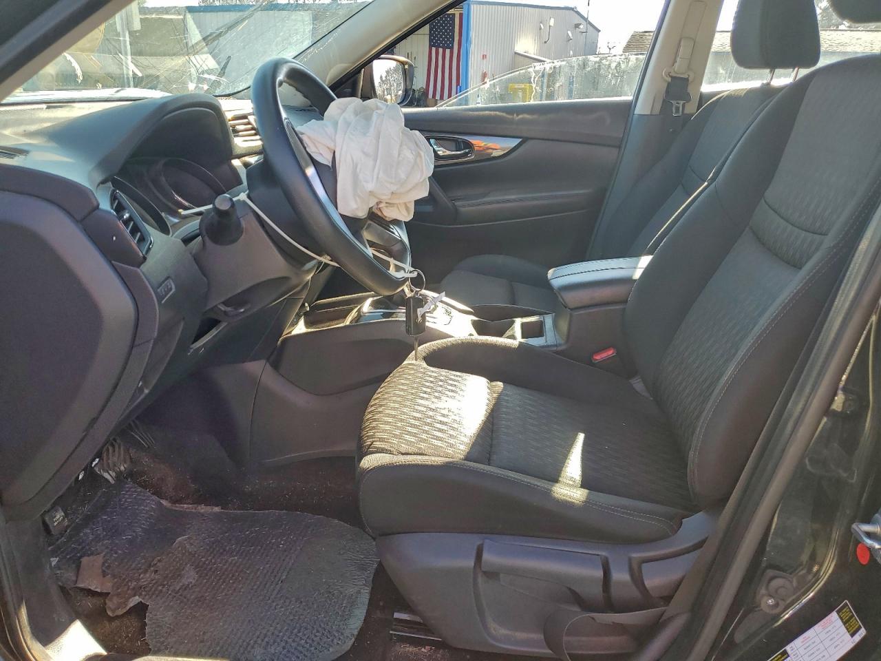 2017 Nissan Rogue S VIN: KNMAT2MT6HP613724 Lot: 94886645