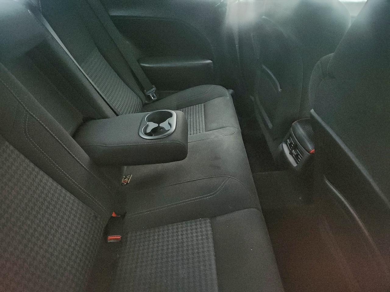 2018 Dodge Challenger Sxt VIN: 2C3CDZAG5JH153136 Lot: 95111865