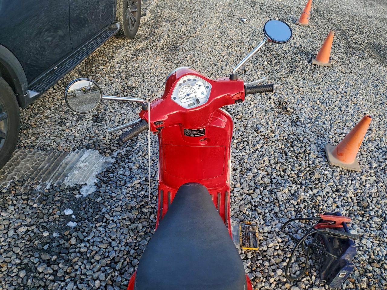 2006 Vespa Lx 150 VIN: ZAPM448F965005231 Lot: 95959545