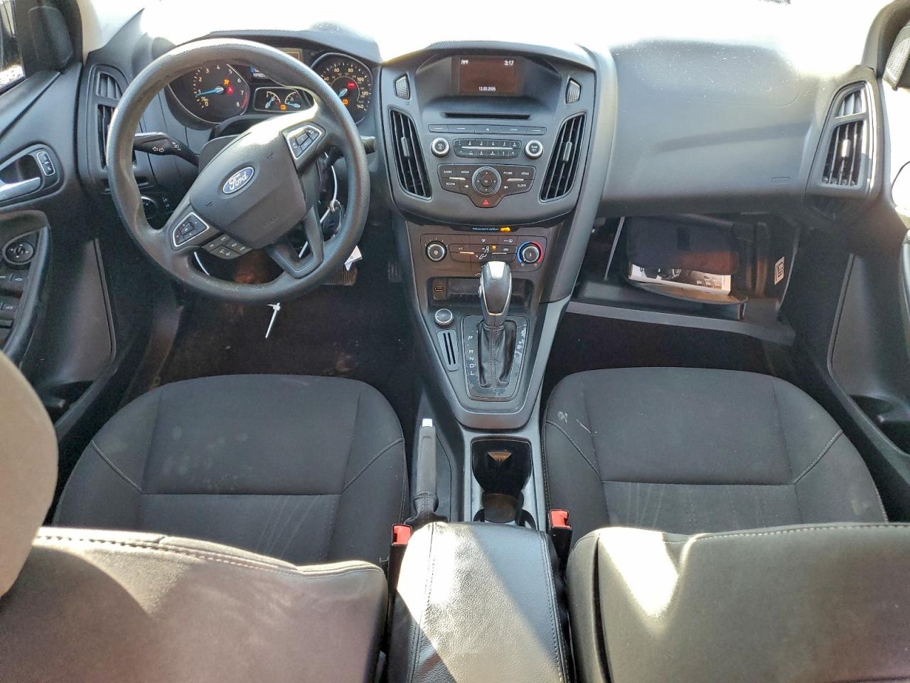 2016 Ford Focus Se VIN: 1FADP3F22GL292448 Lot: 95342305