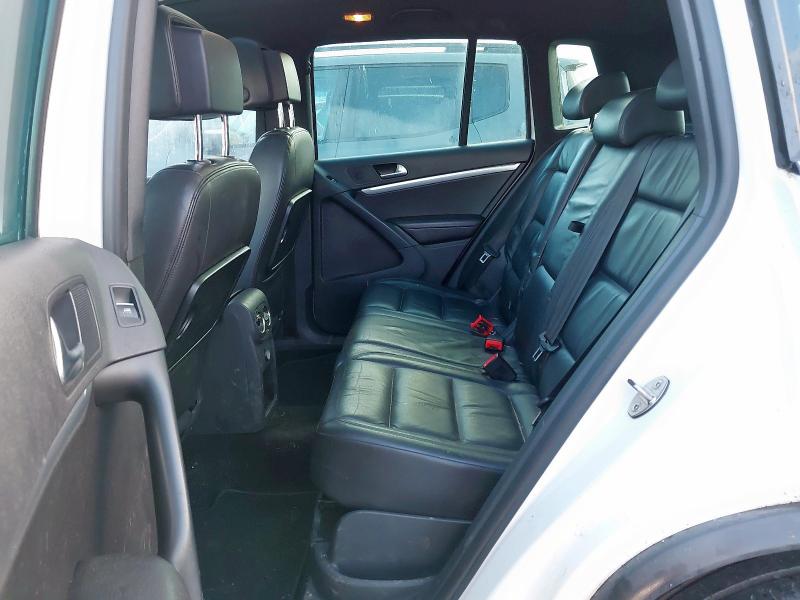 2015 VOLKSWAGEN TIGUAN 2.0 TDI BLUEMOTION TECH R-LINE 184 5DR DSG [NAV]