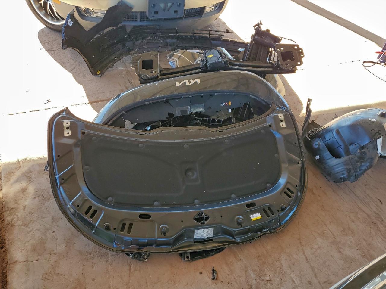 2025 Kia Niro Lx VIN: KNDCP3LE6S5307521 Lot: 95485475