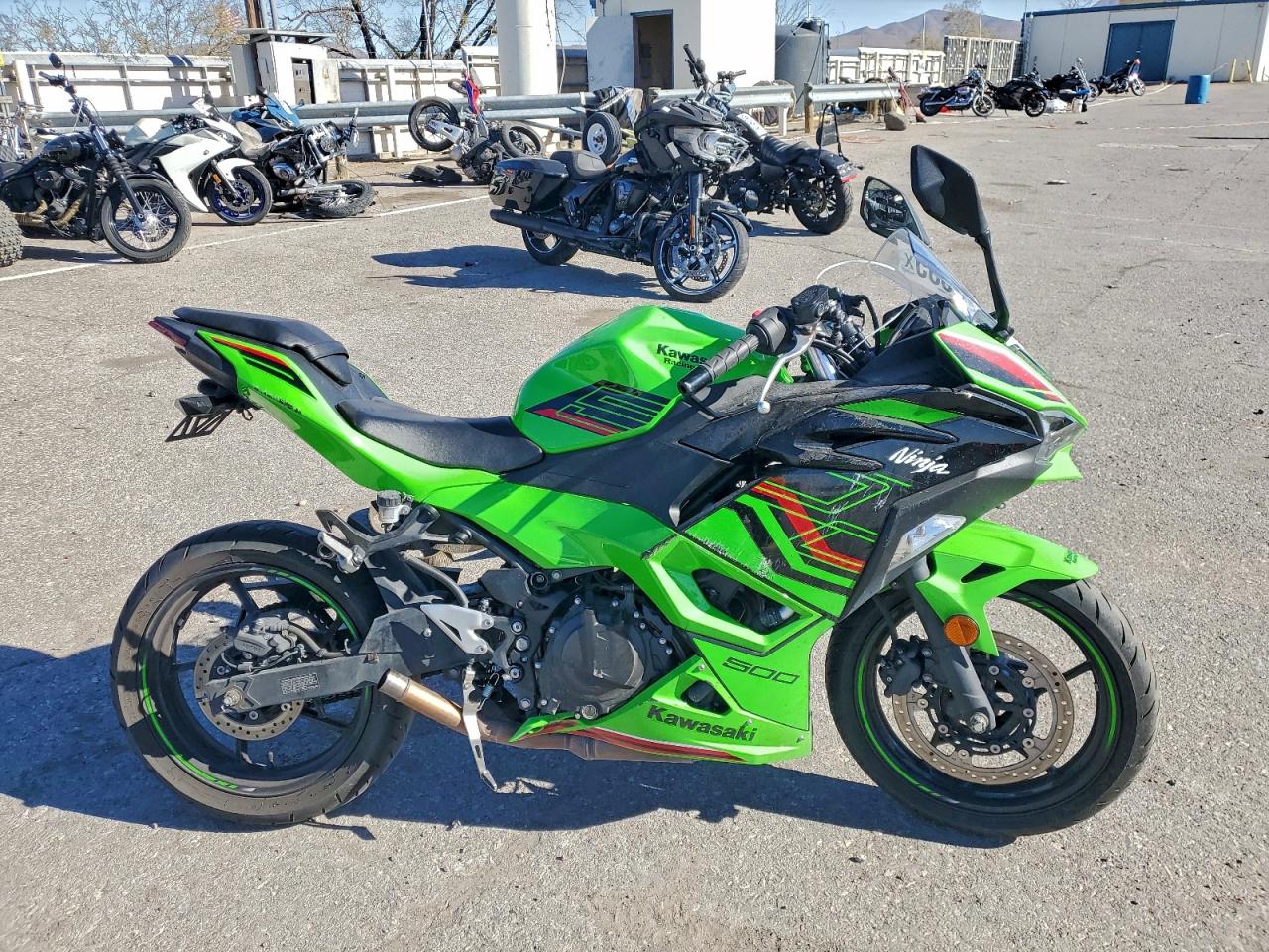 2024 Kawasaki Ex500 H