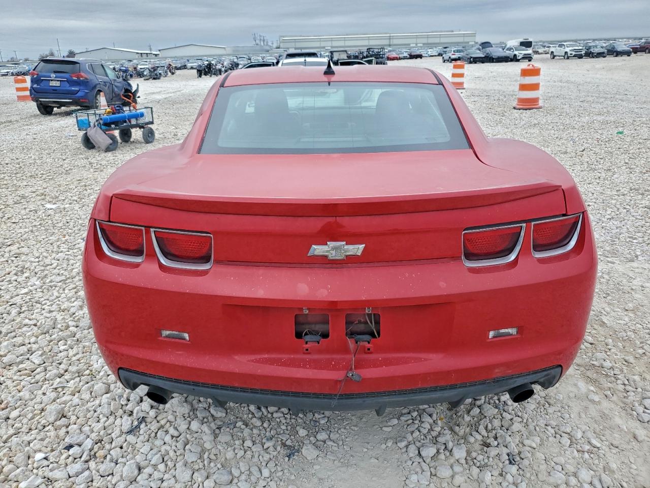 2013 Chevrolet Camaro Ls VIN: 2G1FA1E38D9177903 Lot: 97185215