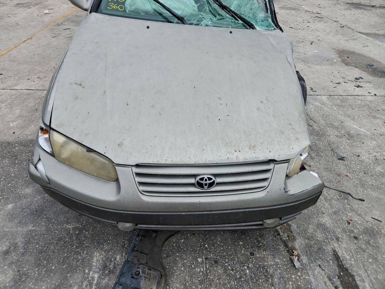 1999 Toyota Camry Le VIN: JT2BF22K9X0208964 Lot: 95776405