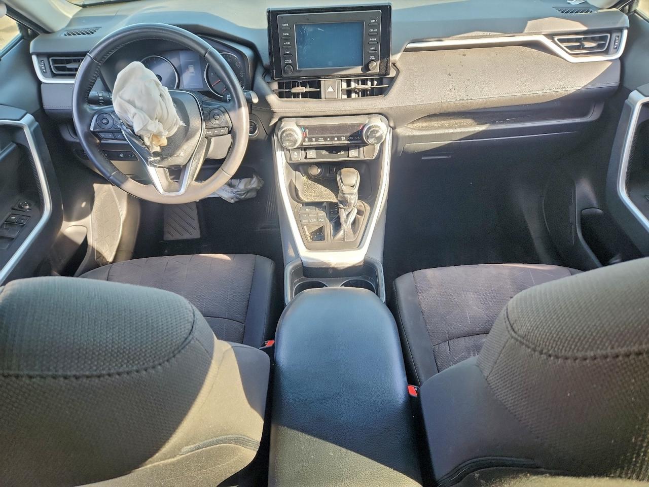 2019 Toyota Rav4 Xle VIN: 2T3P1RFV9KC050964 Lot: 95093215